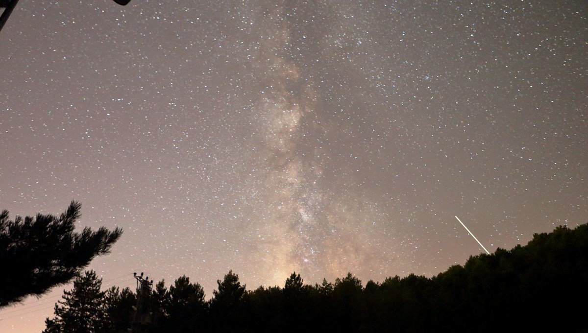 Saatte 20 gök taşı görülebilecek: Orionid meteor yağmuru ne zaman?