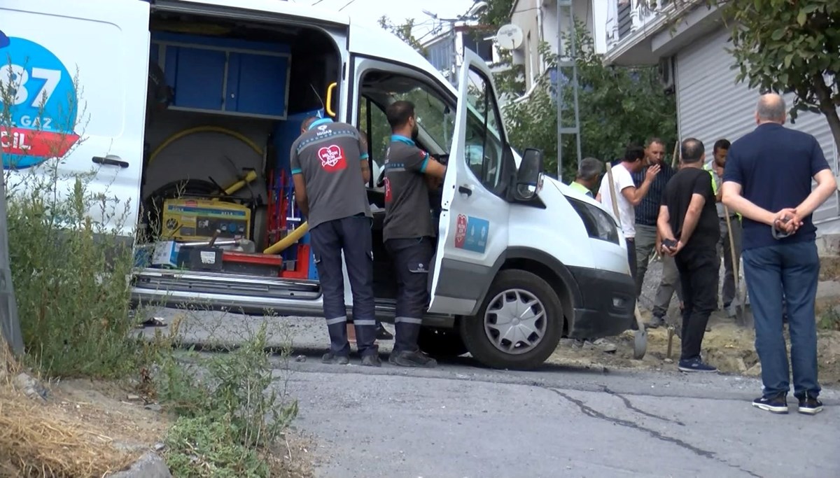 Başahşehir'de korku dolu anlar: Doğalgaz borusu patladı