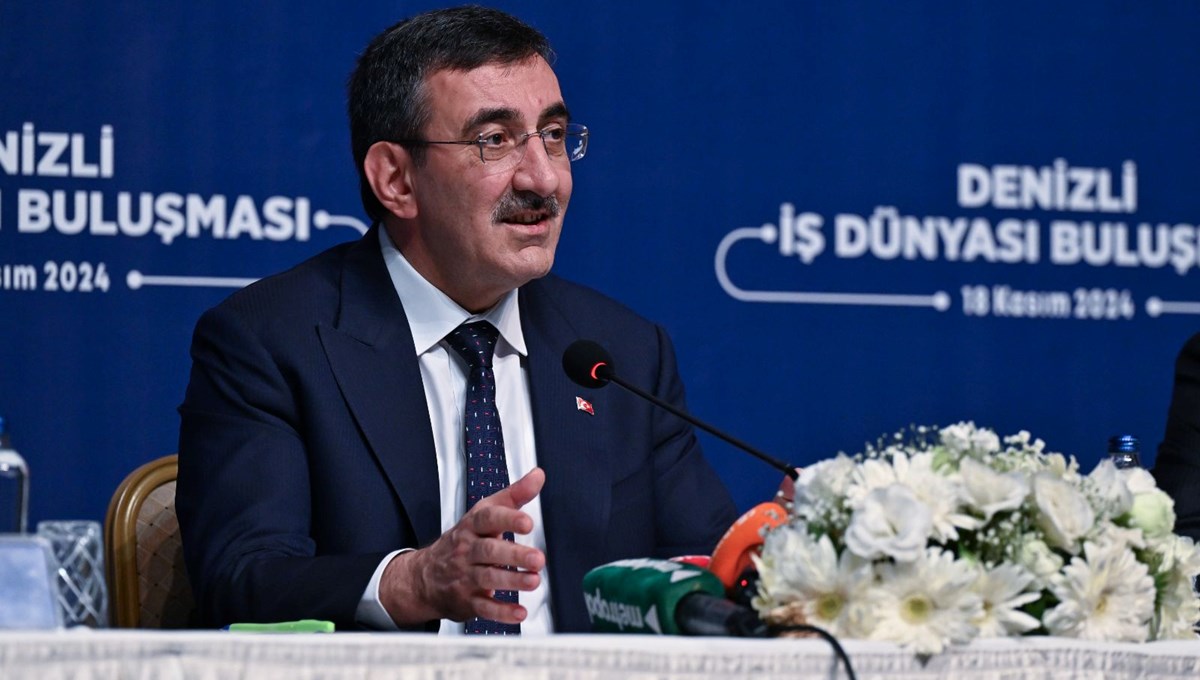 Yılmaz: Gelecek yılın ortalarına doğru artık enflasyondan bahsetmeyeceğiz