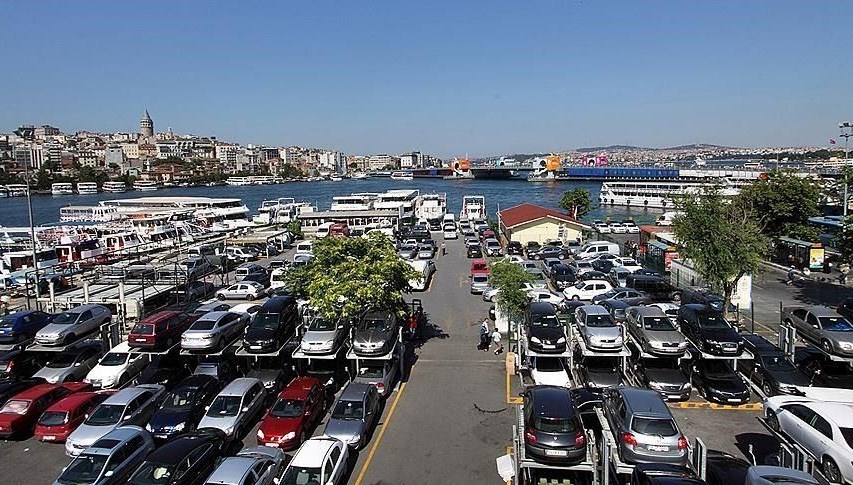 Yediemin otoparkında bulunan araçların satışında yeni düzenleme